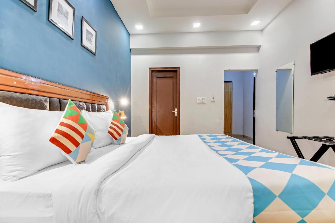 Oyo Home 64106 Comfortable Stay Nueva Delhi Exterior foto