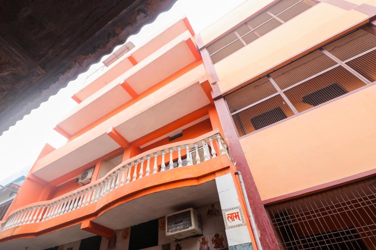 Oyo Home 64106 Comfortable Stay Nueva Delhi Exterior foto